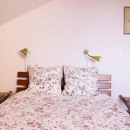 Maison Millage Bed & Breakfast *